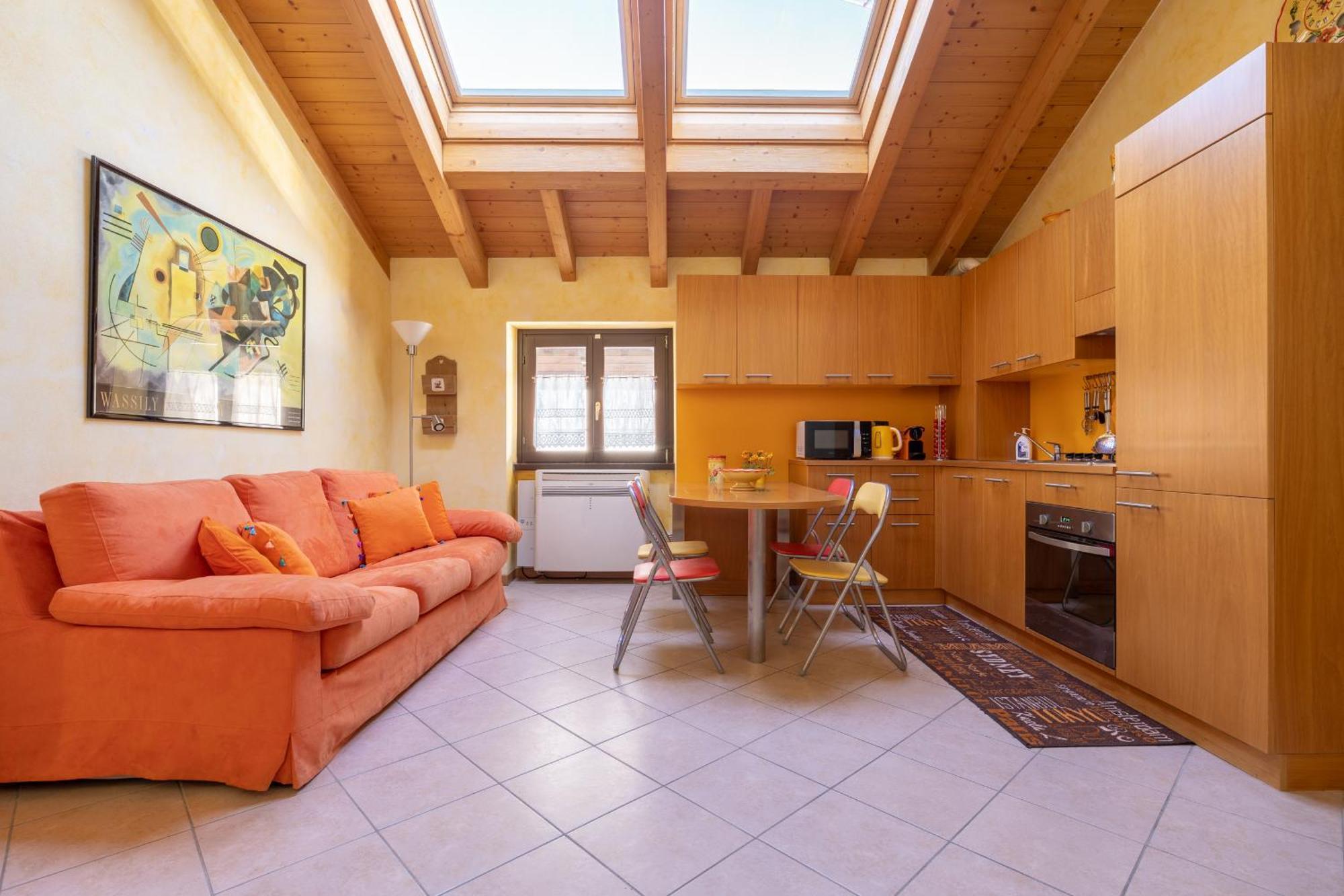 Apartment By The Ferry - Μενάτζιο Εξωτερικό φωτογραφία